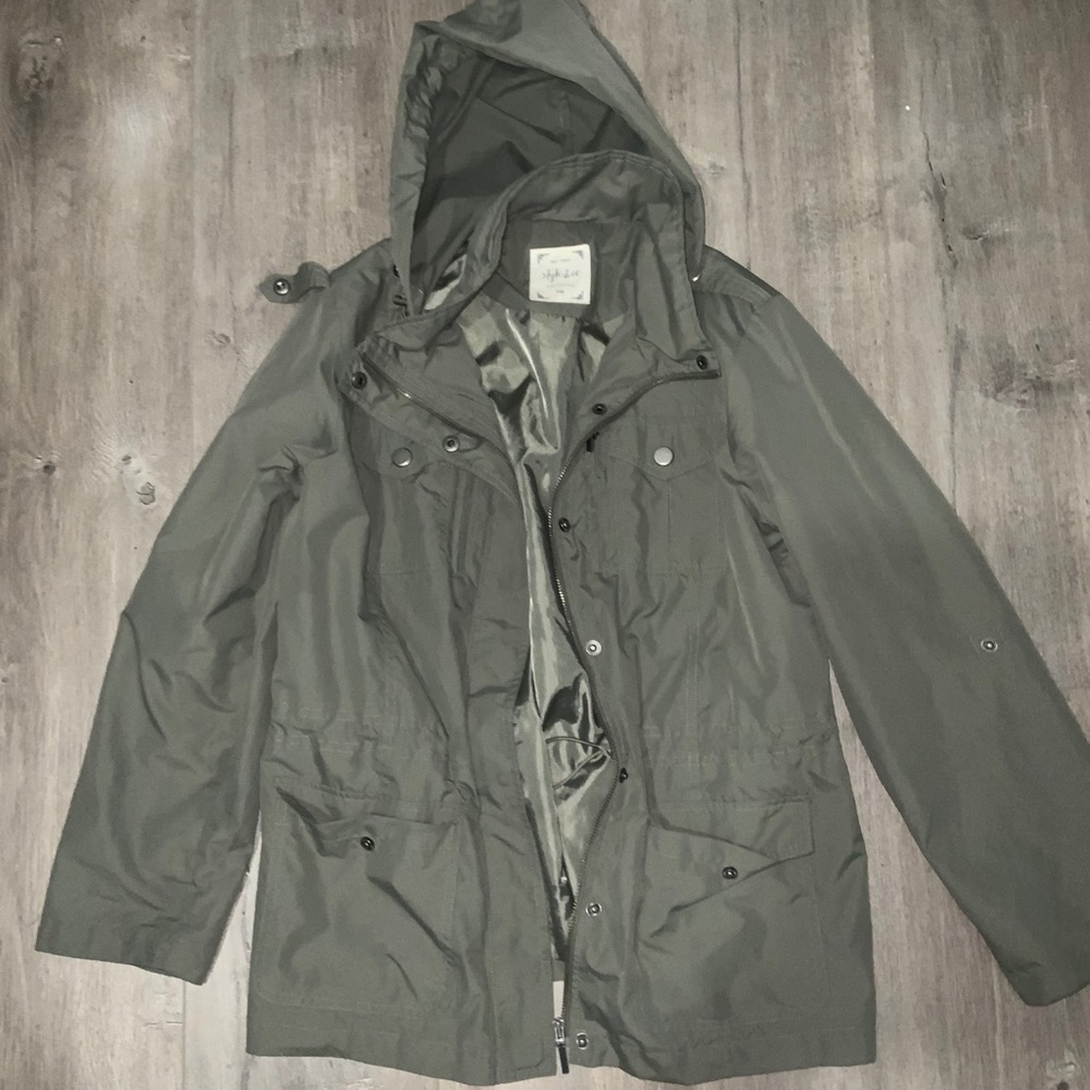 Green jacket zip up